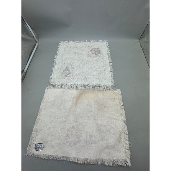 Vintage Christmas Themed Fringe Placemats Set Of 2 18"x13" Used READ - Picture 6 of 9